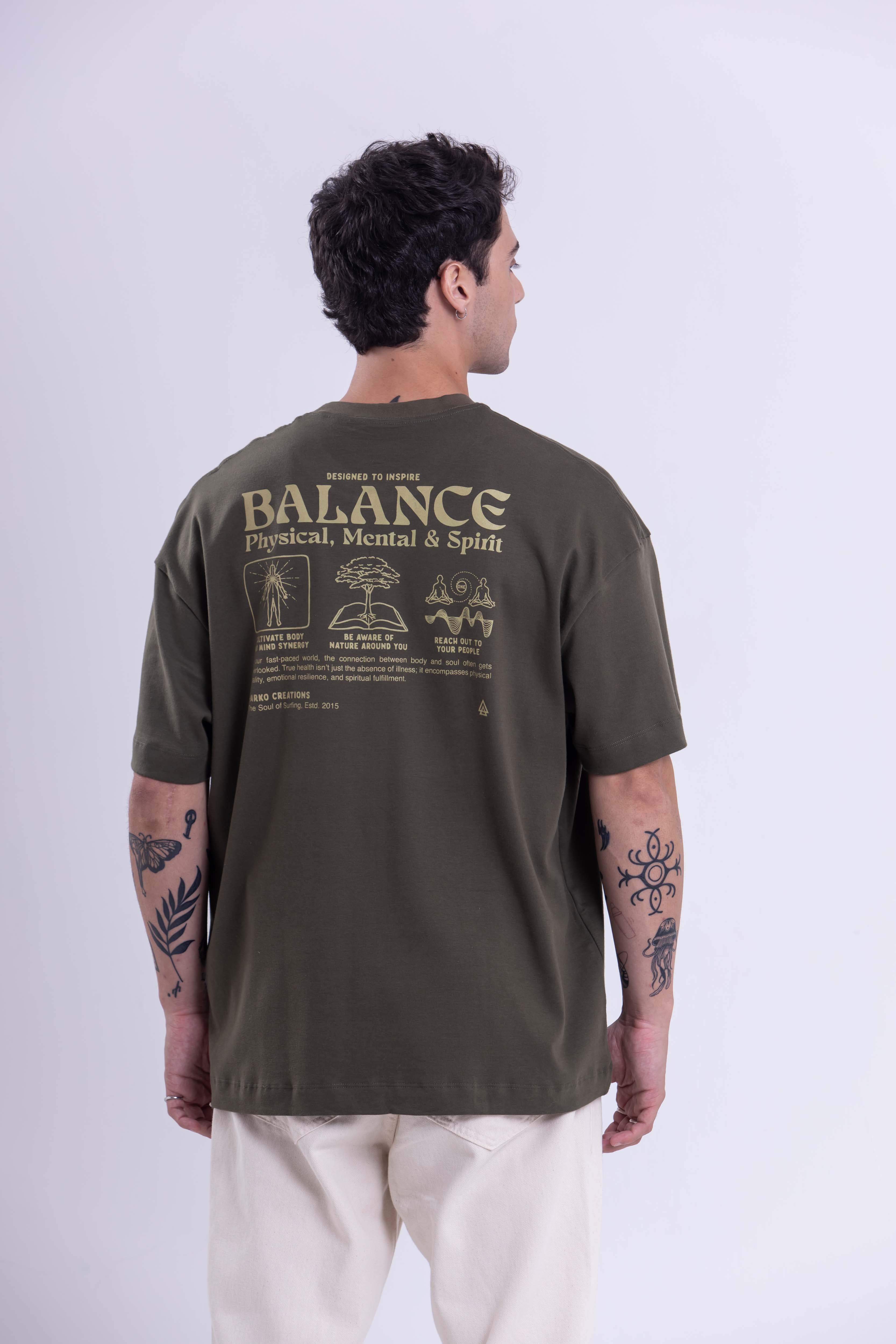 T-SHIRT OVER BOXY BALANCE