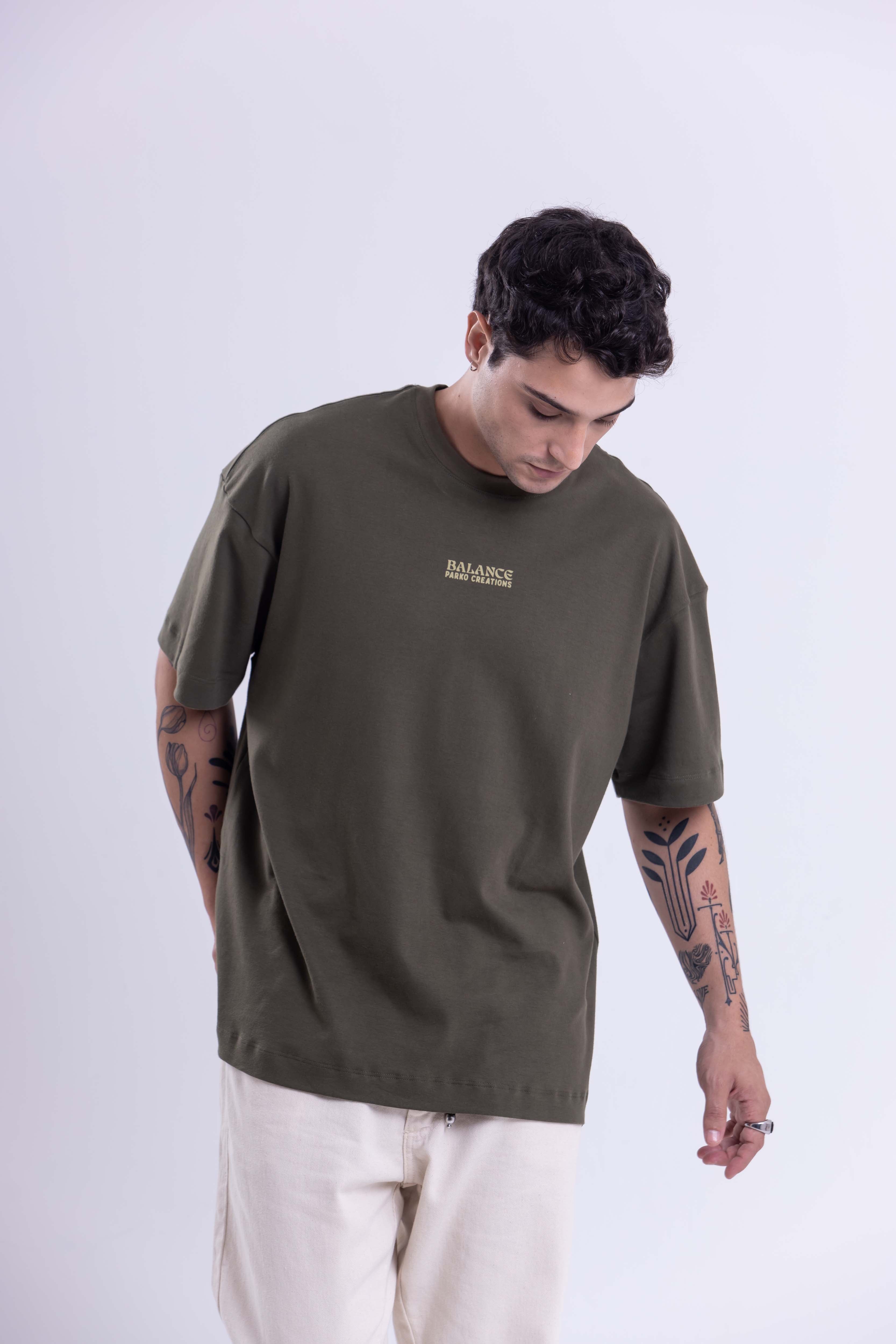 T-SHIRT OVER BOXY BALANCE