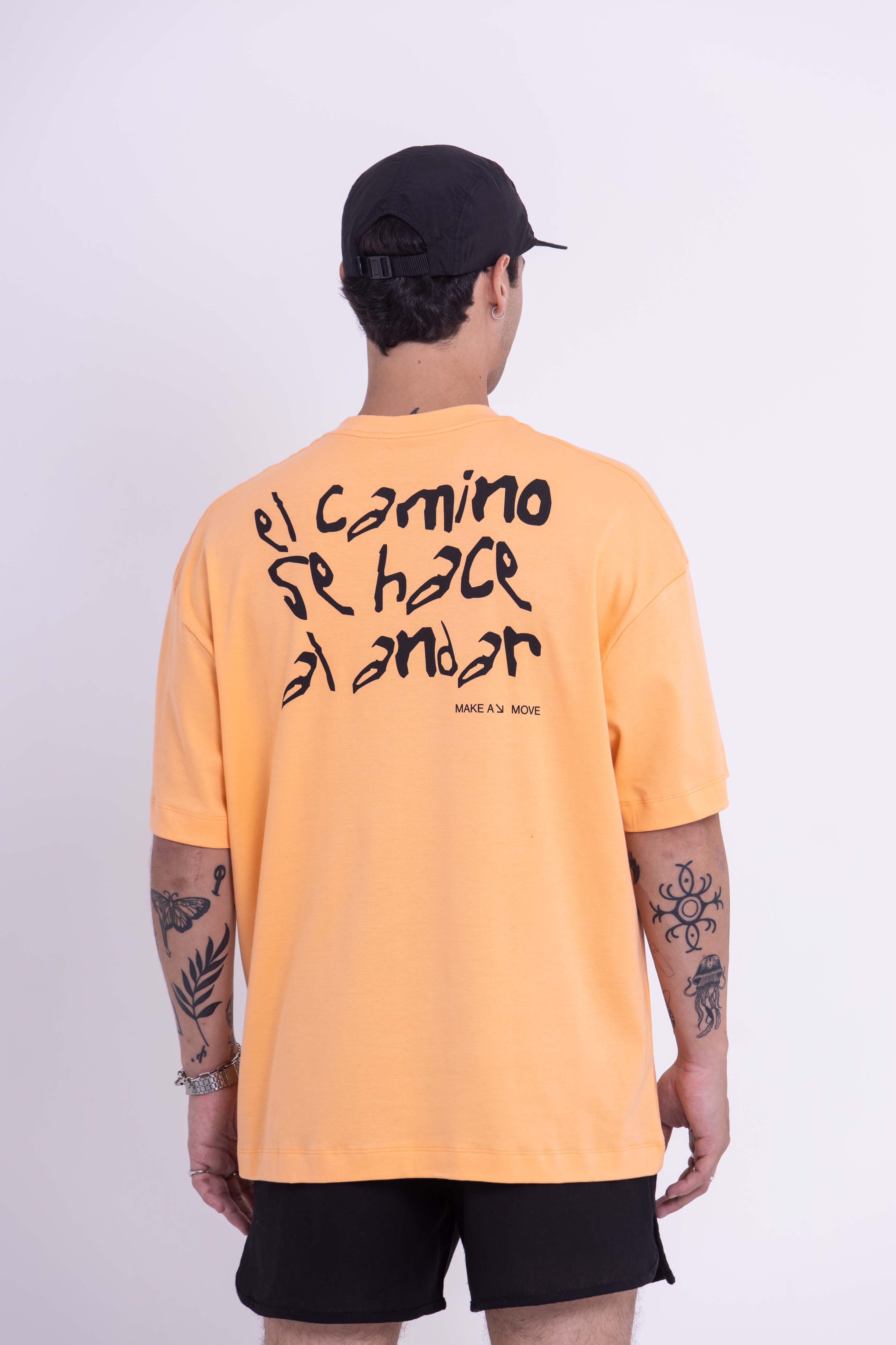 T-SHIRT OVER BOXY CAMINO